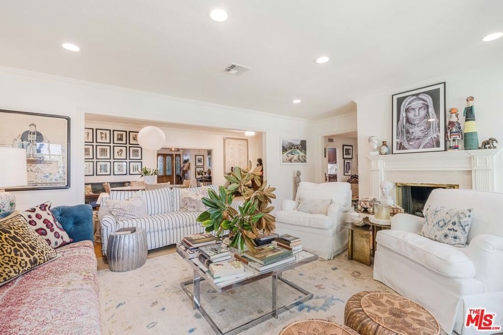 13059 Addison Street - Photo 8