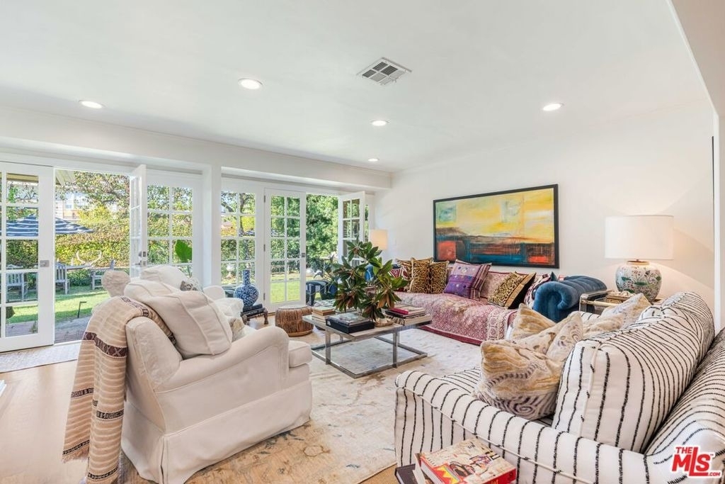 13059 Addison Street - Photo 6