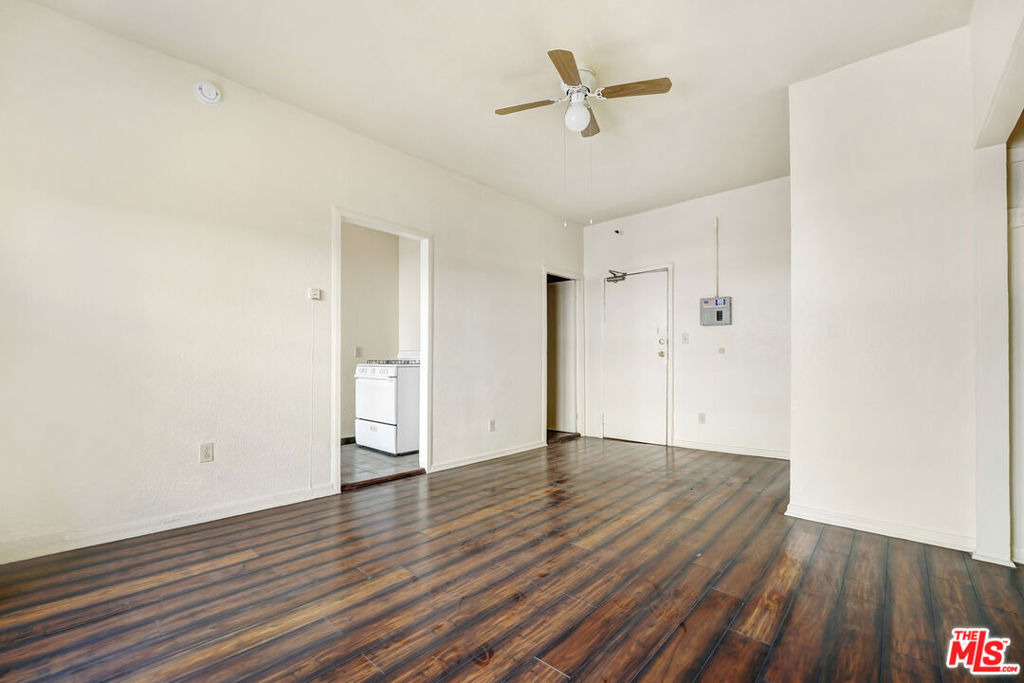 610 S Coronado Street - Photo 4
