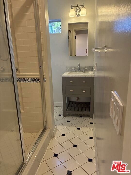 341 S Palm Drive - Photo 7