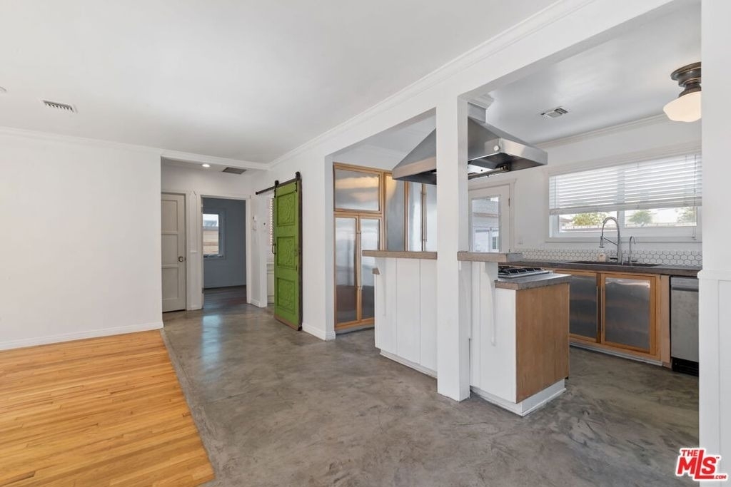 11929 Wagner Street - Photo 4