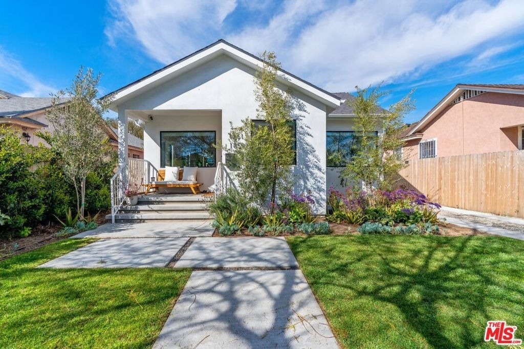 1861 W 38th Street - Photo 1
