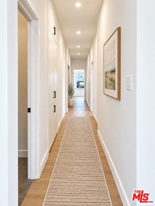 233 N Berendo Street - Photo 7