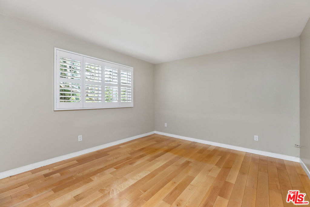 17207 Palisades Circle - Photo 17