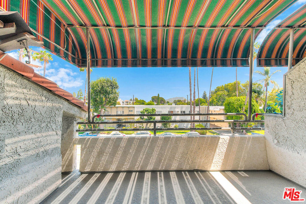 4311 Colfax Avenue - Photo 9