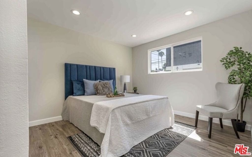817 N Kingsley Drive - Photo 9