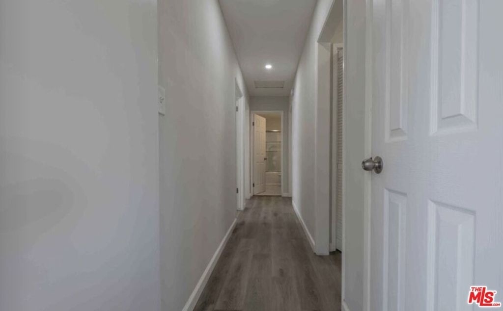 817 N Kingsley Drive - Photo 8