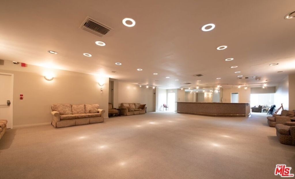 10535 Wilshire Boulevard - Photo 45