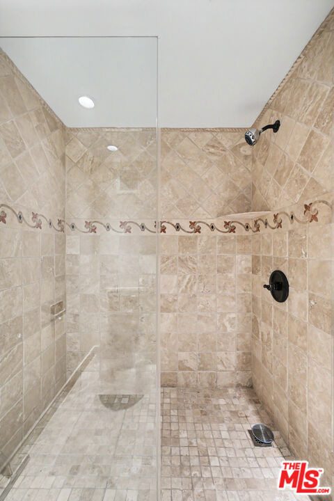 10535 Wilshire Boulevard - Photo 17