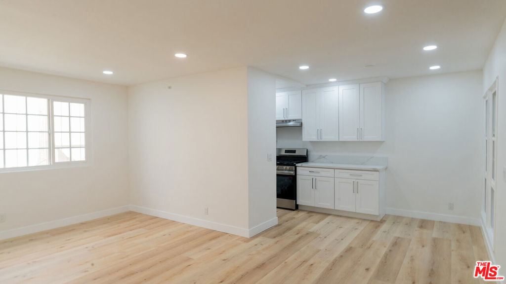 835 S Sherbourne Drive - Photo 1