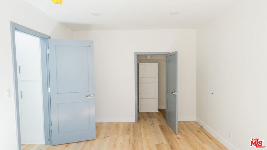 835 S Sherbourne Drive - Photo 13