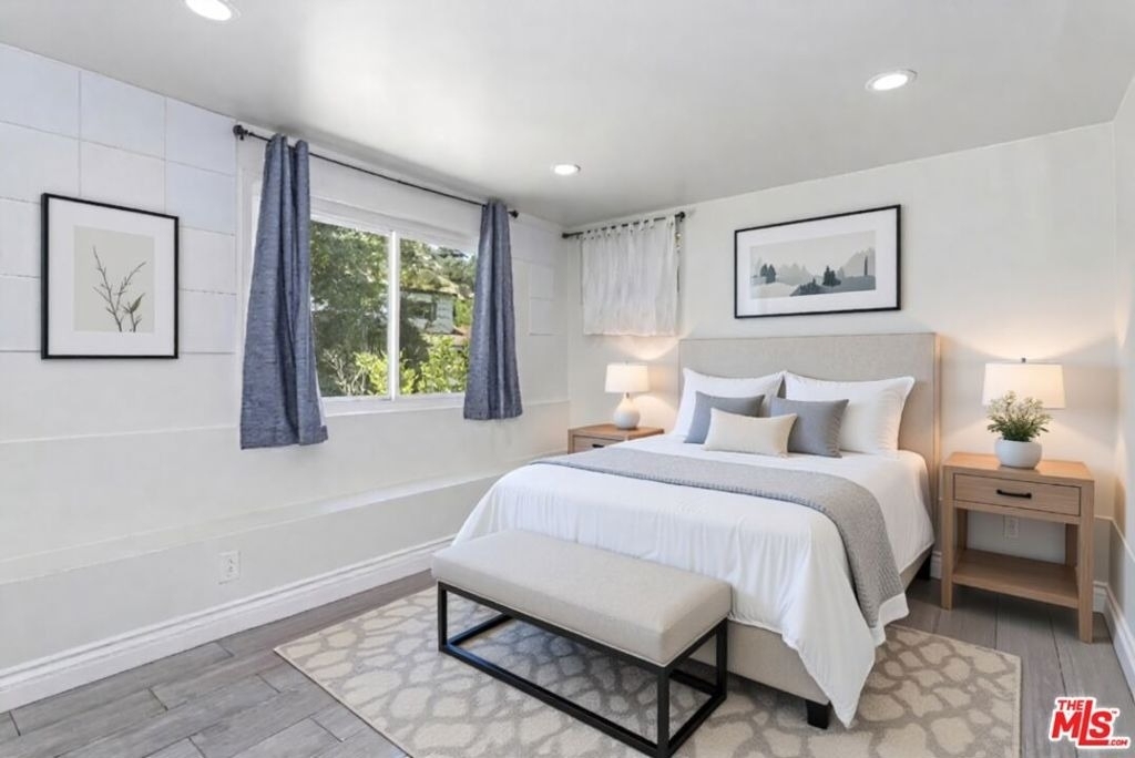 8876 Wonderland Avenue - Photo 15