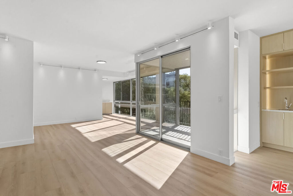 320 N Maple Drive - Photo 23
