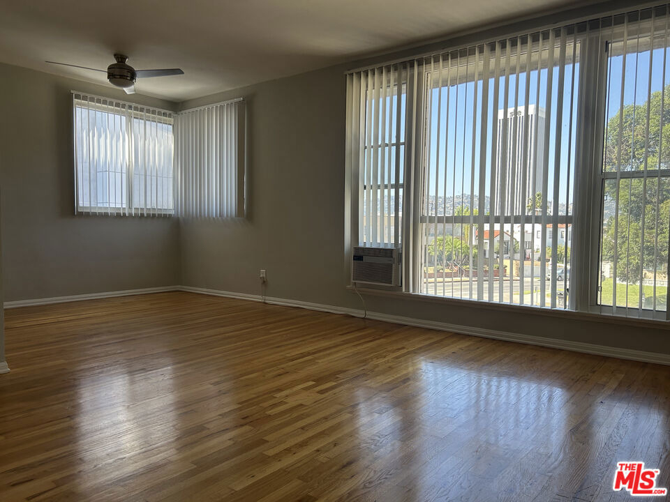 5820 W Olympic Boulevard - Photo 1