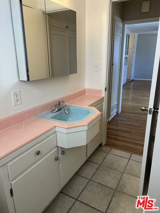 5820 W Olympic Boulevard - Photo 16