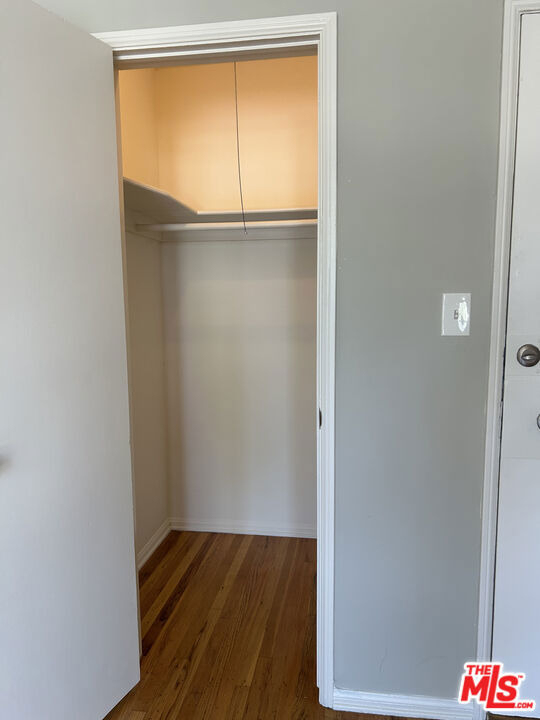 5820 W Olympic Boulevard - Photo 5