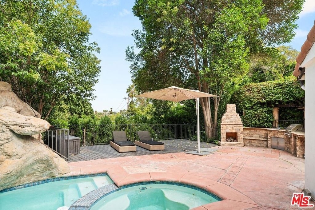 4145 Sunswept Drive - Photo 31