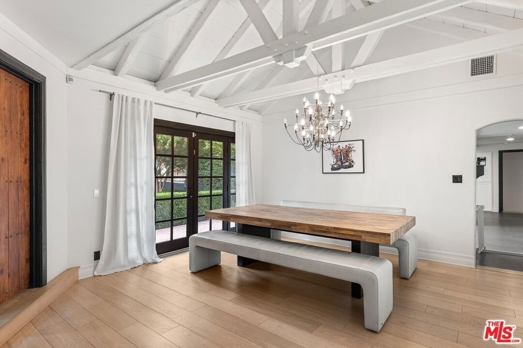 4145 Sunswept Drive - Photo 3
