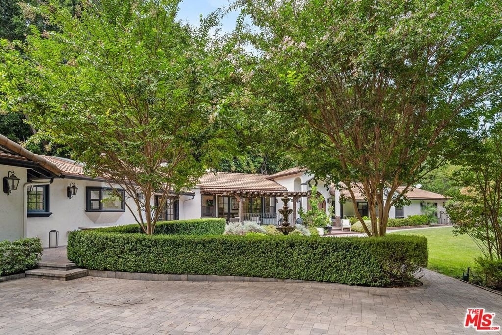 4145 Sunswept Drive - Photo 34
