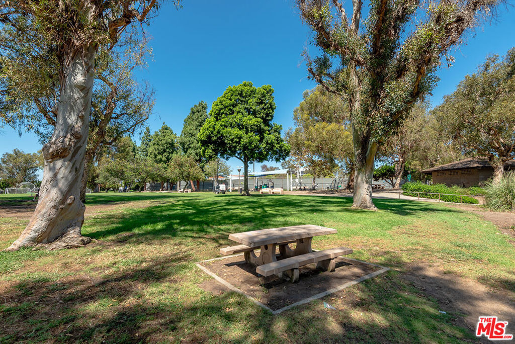 6250 Buckingham - Photo 30