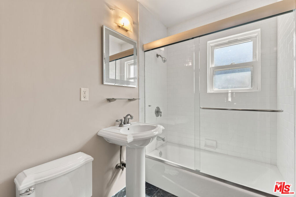 6542 W 80th Place - Photo 10