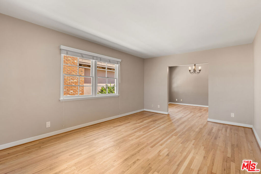 6542 W 80th Place - Photo 2