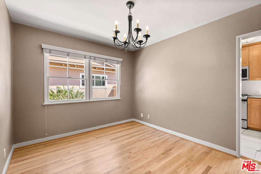 6542 W 80th Place - Photo 3