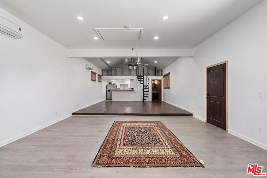6438 W 87th Place - Photo 2