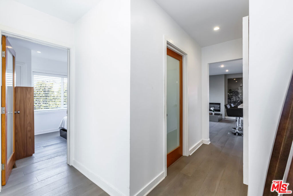 6440 W 87th Place - Photo 15