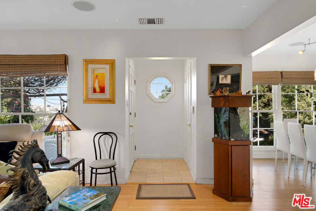 3331 Bennett Drive - Photo 8