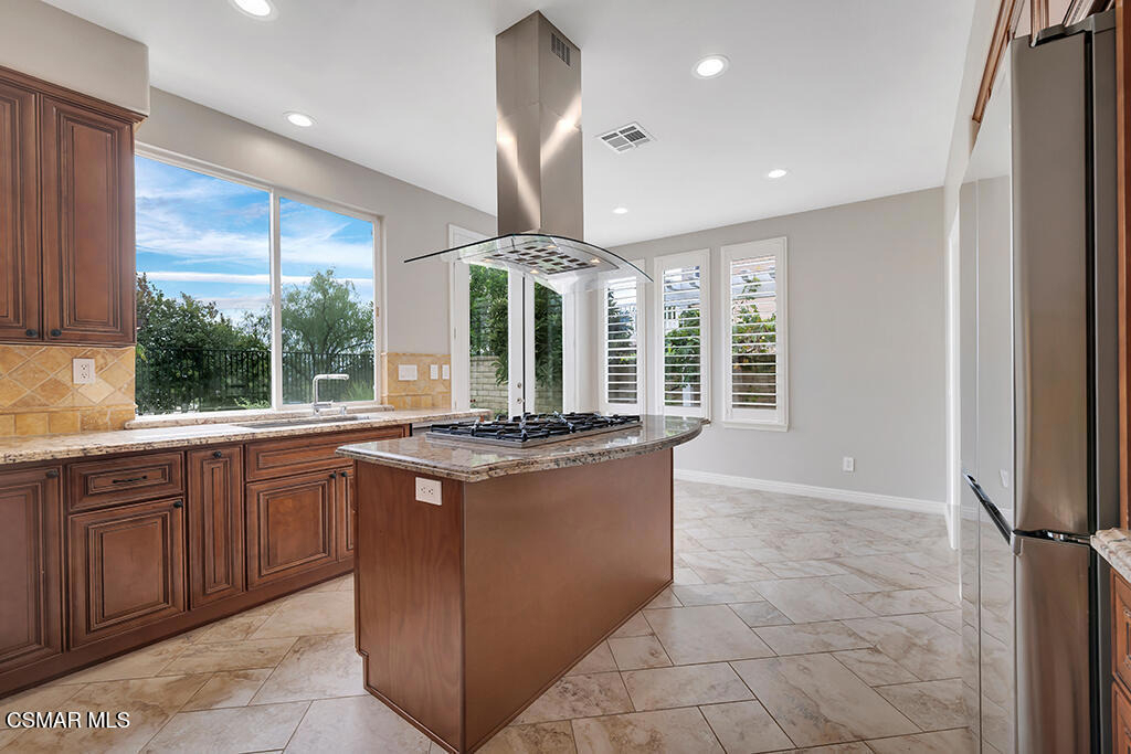 6320 Ballantine Place - Photo 19