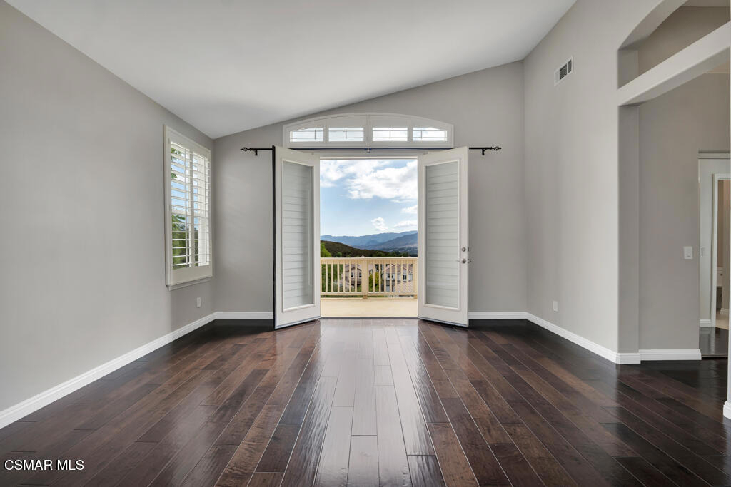 6320 Ballantine Place - Photo 30
