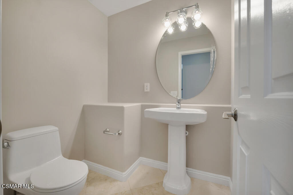 6320 Ballantine Place - Photo 21