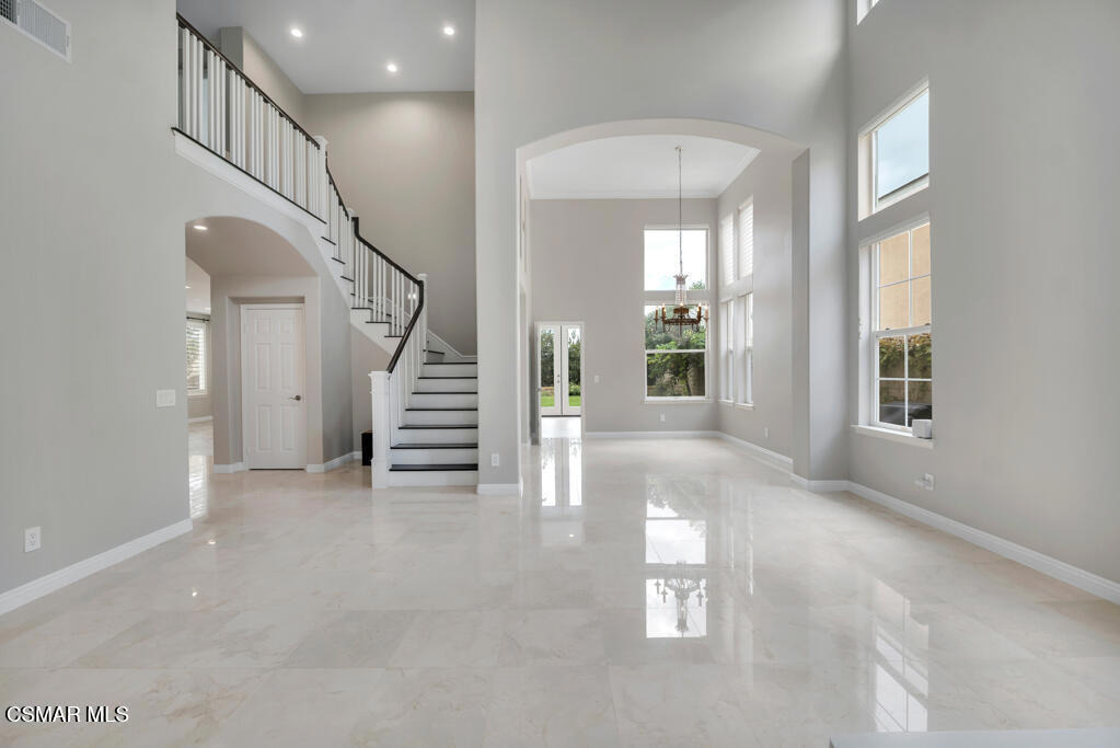 6320 Ballantine Place - Photo 5