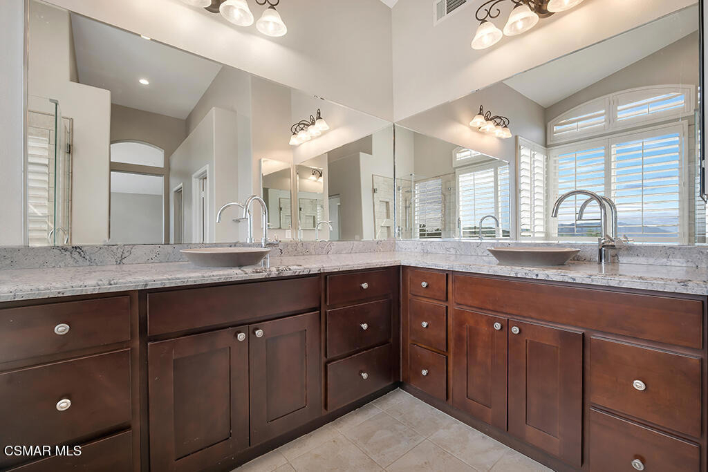 6320 Ballantine Place - Photo 39