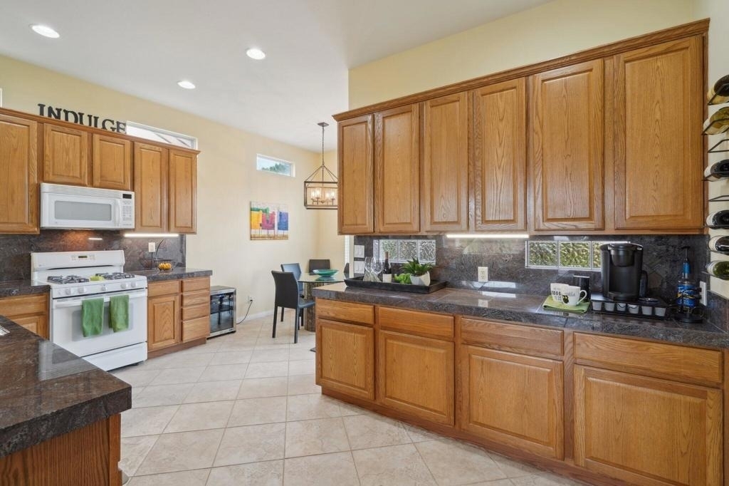 80570 Hoylake Drive - Photo 11