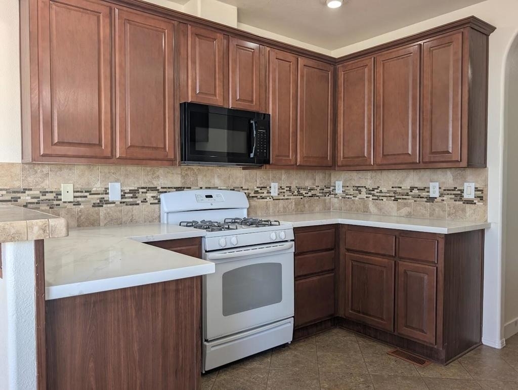 1359 Elmwood Avenue - Photo 8
