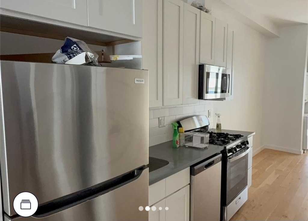 2807 3rd Avenue - Photo 1