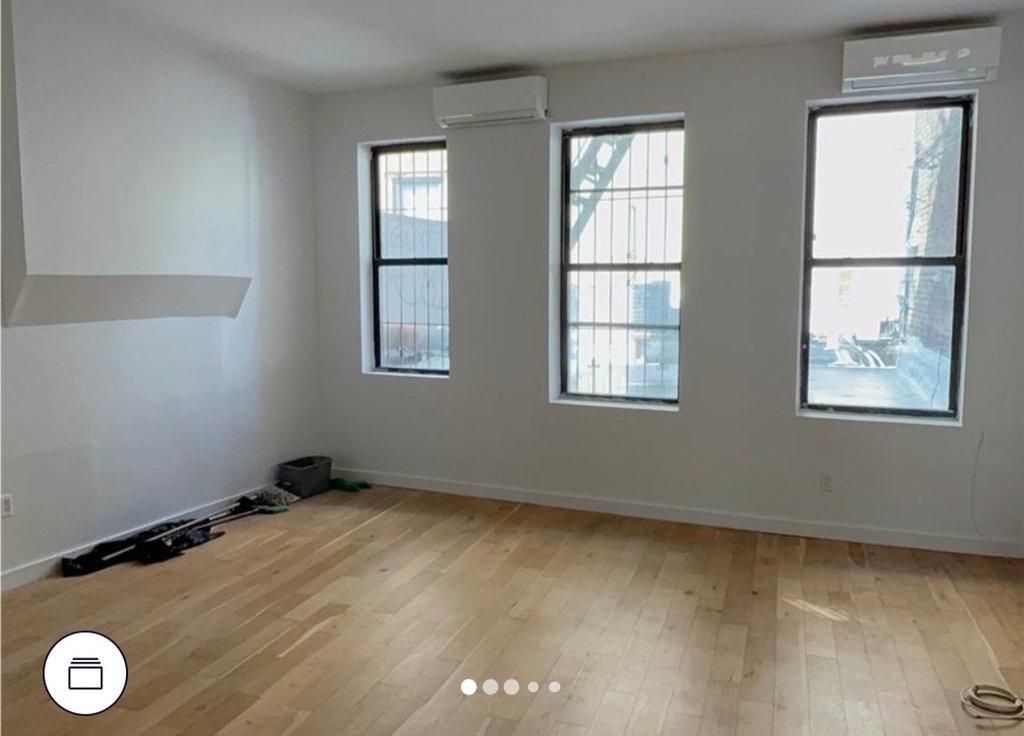 2807 3rd Avenue - Photo 3