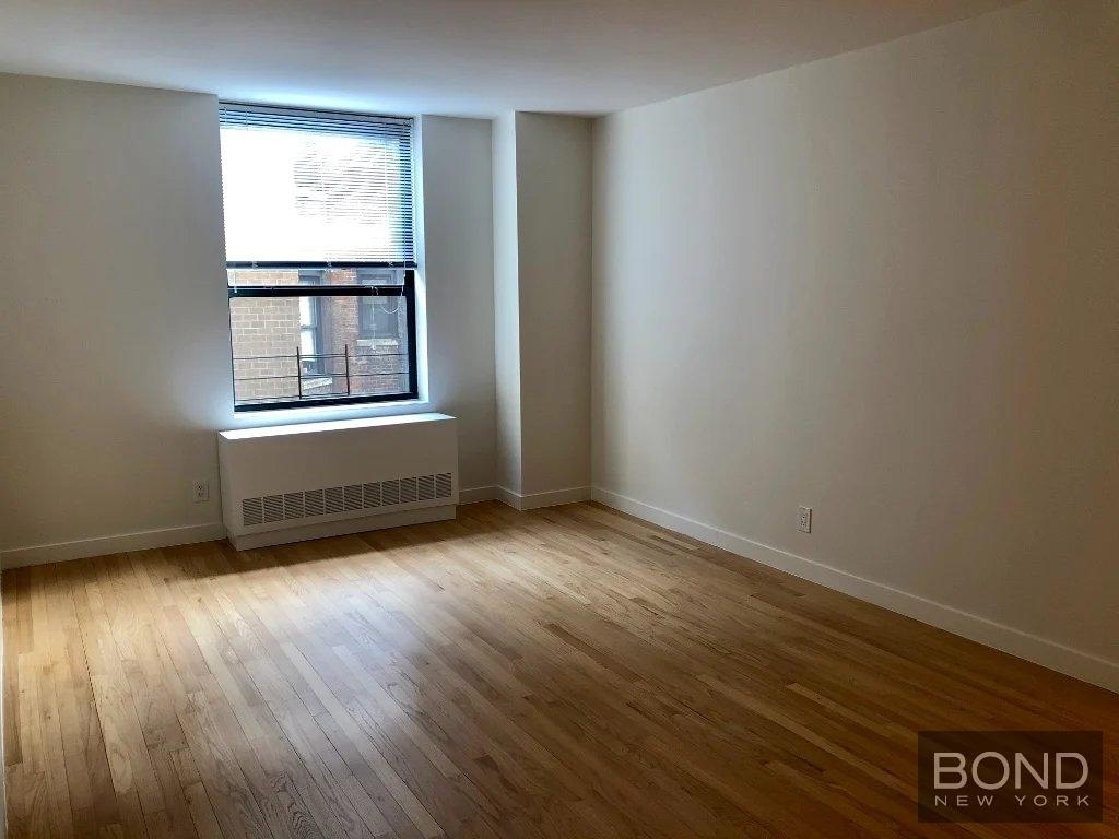 West 87th Street - Photo 9