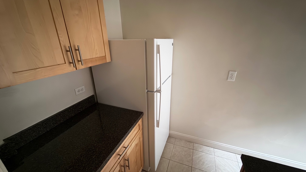 66-7 99th Street - Photo 2