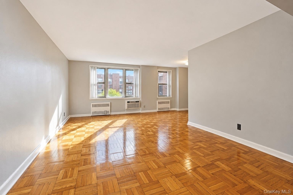 4 Sadore Lane - Photo 7