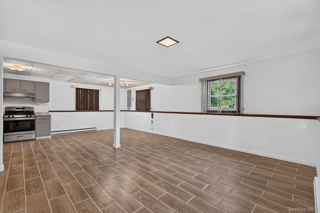 155 Stoneleigh Avenue - Photo 16