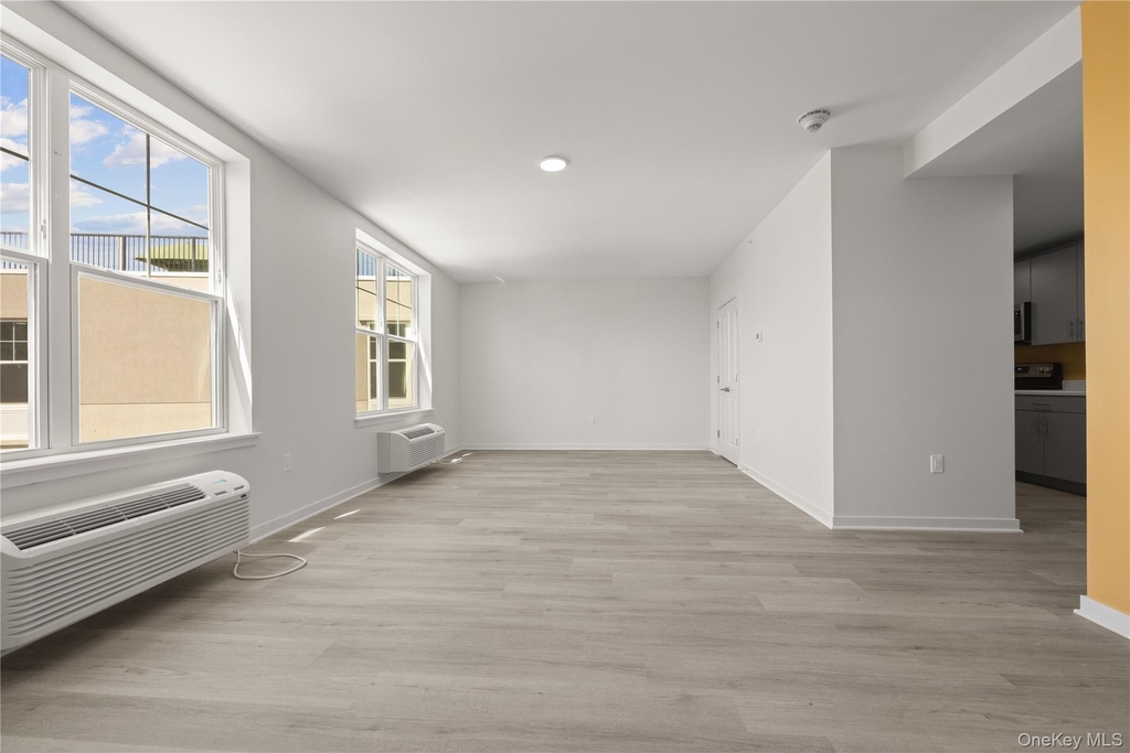 56 Prospect Street - Photo 3