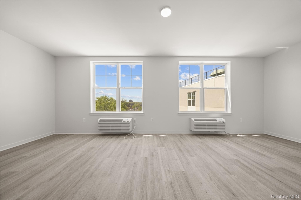 56 Prospect Street - Photo 2