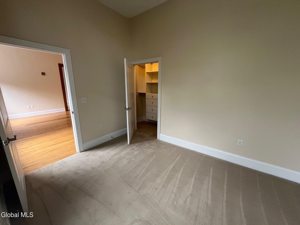 256 Broadway - Photo 6