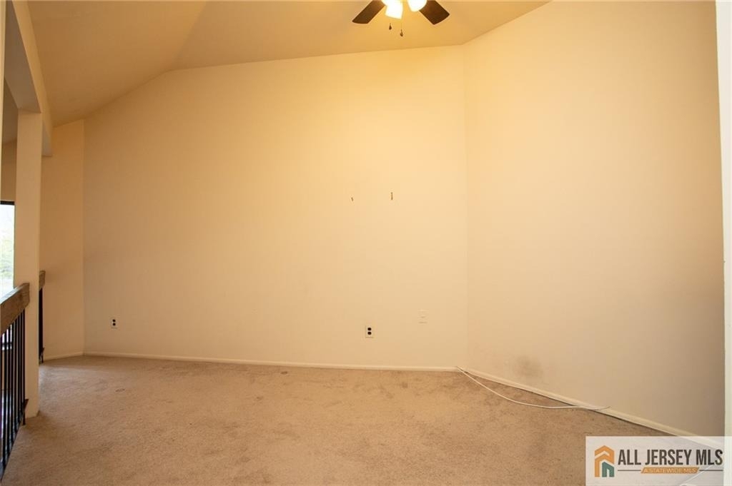 112 Bluebird Drive - Photo 18