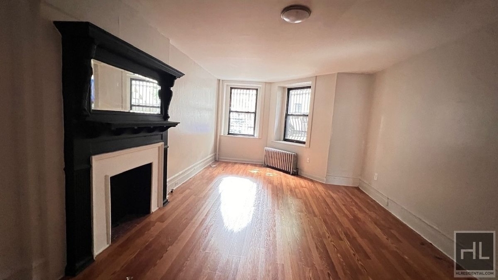 453 W 148th Street - Photo 5