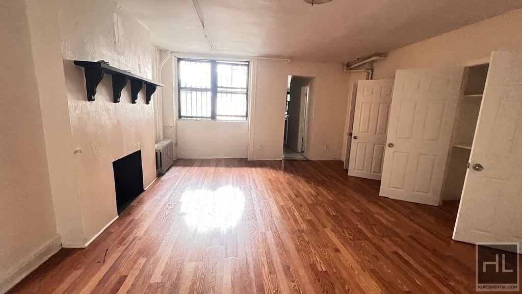 453 W 148th Street - Photo 3