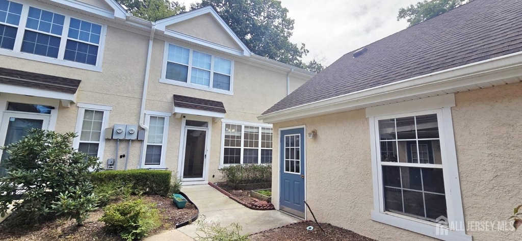 75 Ashford Drive - Photo 1